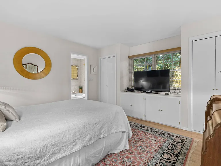 210 Treescape Dr — Photo 19