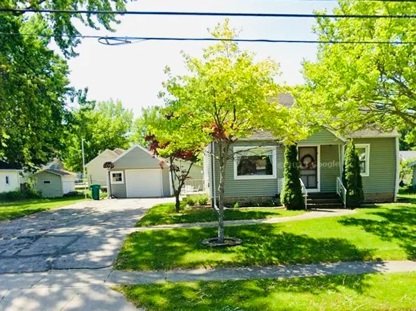 217 W Elm St, Auburn, MI 48611
