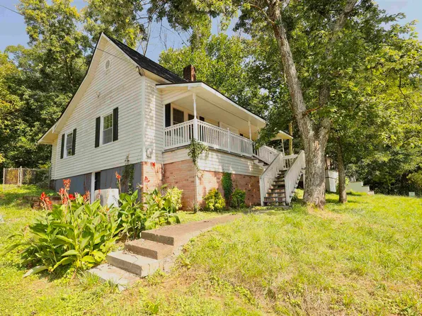 108 11th St, Trion, GA 30753