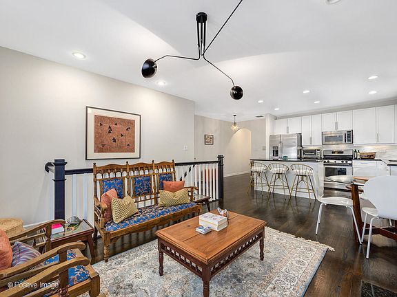 4th image of 1241 N Paulina St #1S