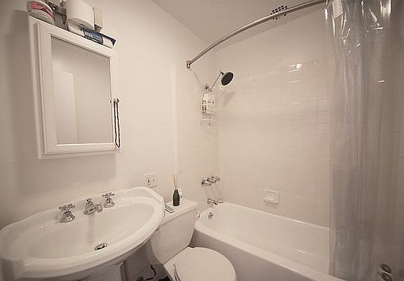 3rd image of 453 7th Ave APT 2D