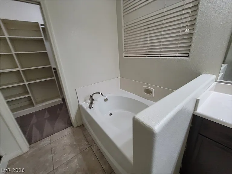 5564 Bethany Bend Dr — Photo 68
