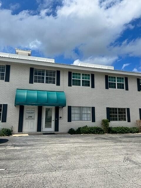 1st image of 299 SW 7th St #1060