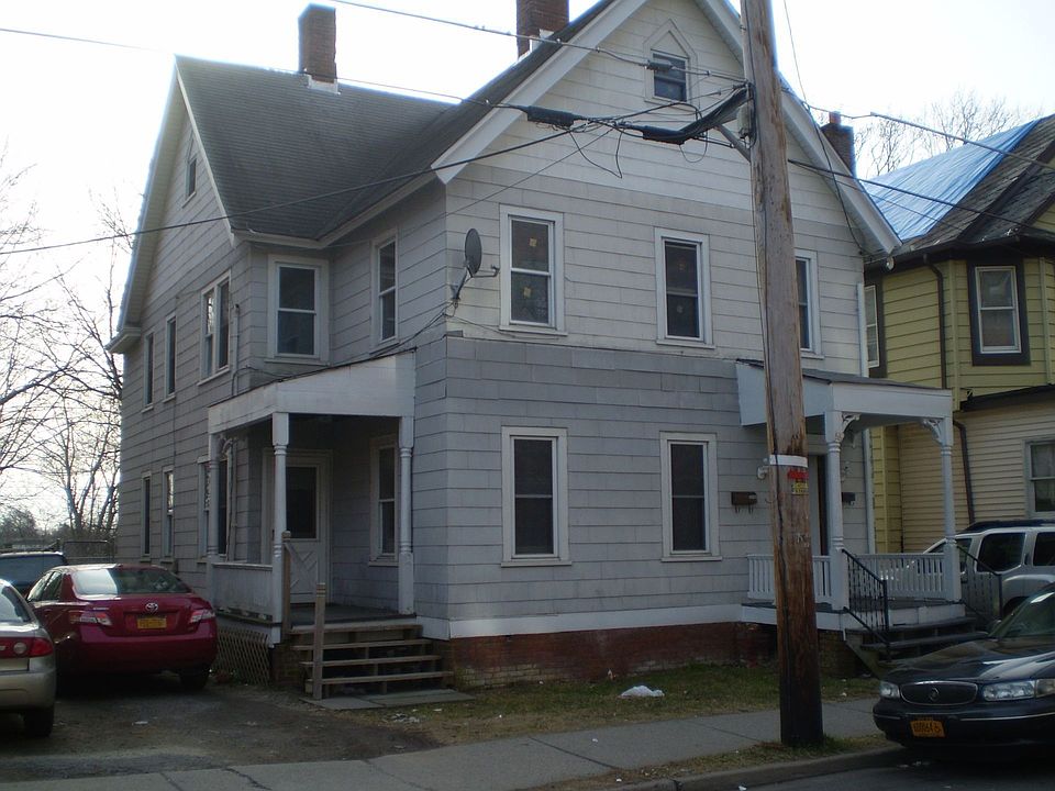 2nd image of 88 Linden Ave