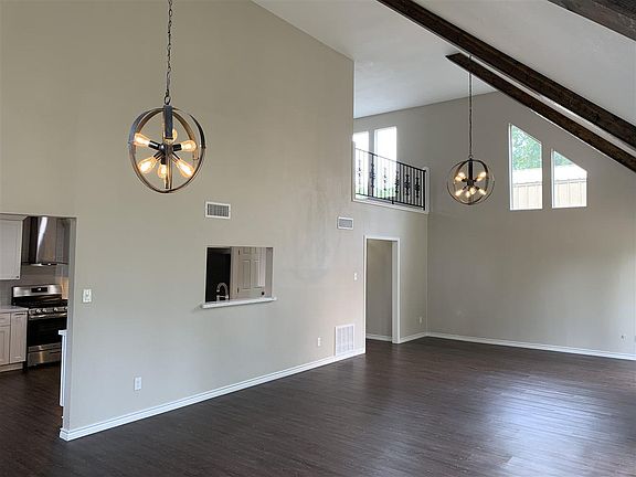 3rd image of 775 Rankin Dr