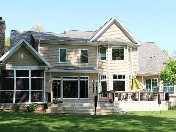 2nd image of 2638 Heritage Way