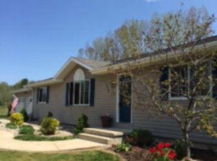 1458 N 12th Pl, Sturgeon Bay, WI 54235