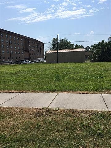 1st image of 2301 Paul Dr