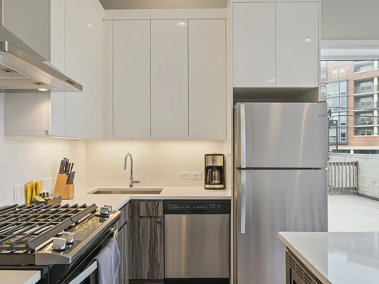 943 N. Crosby St. — Photo 16