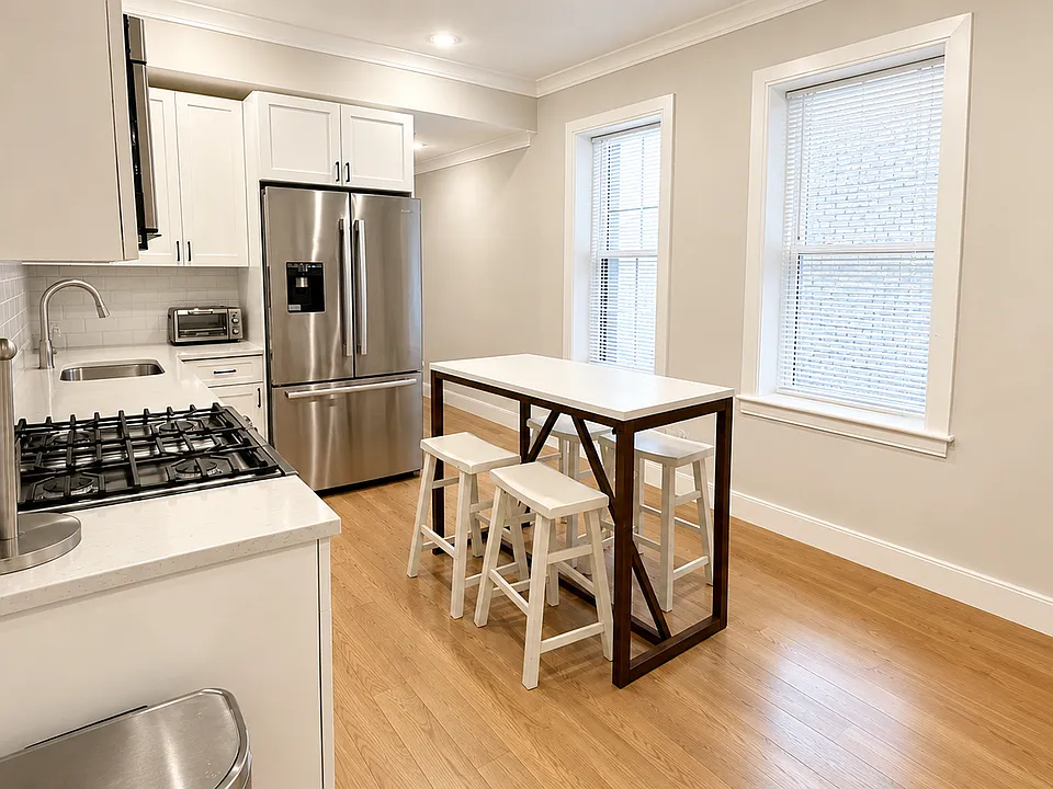 47 Englewood Ave #5