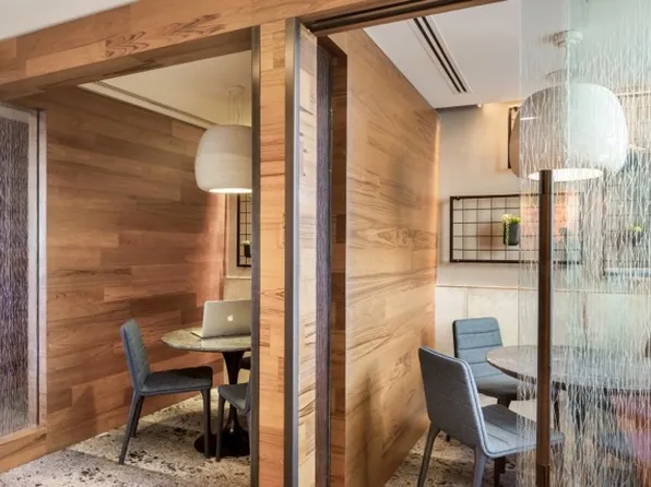 888 Main Street image 29 of 40