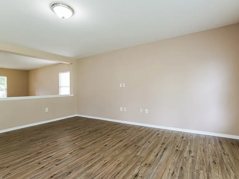 40 Norwich Dr — Photo 15