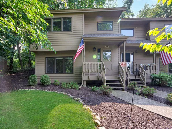 1035 Briarwood DRIVE, Fontana, WI 53125