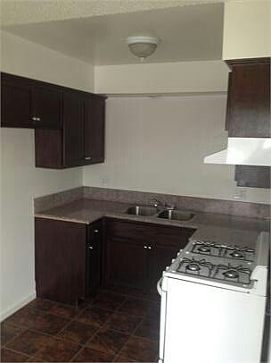 1st image of 729 N Park Ave APT 25