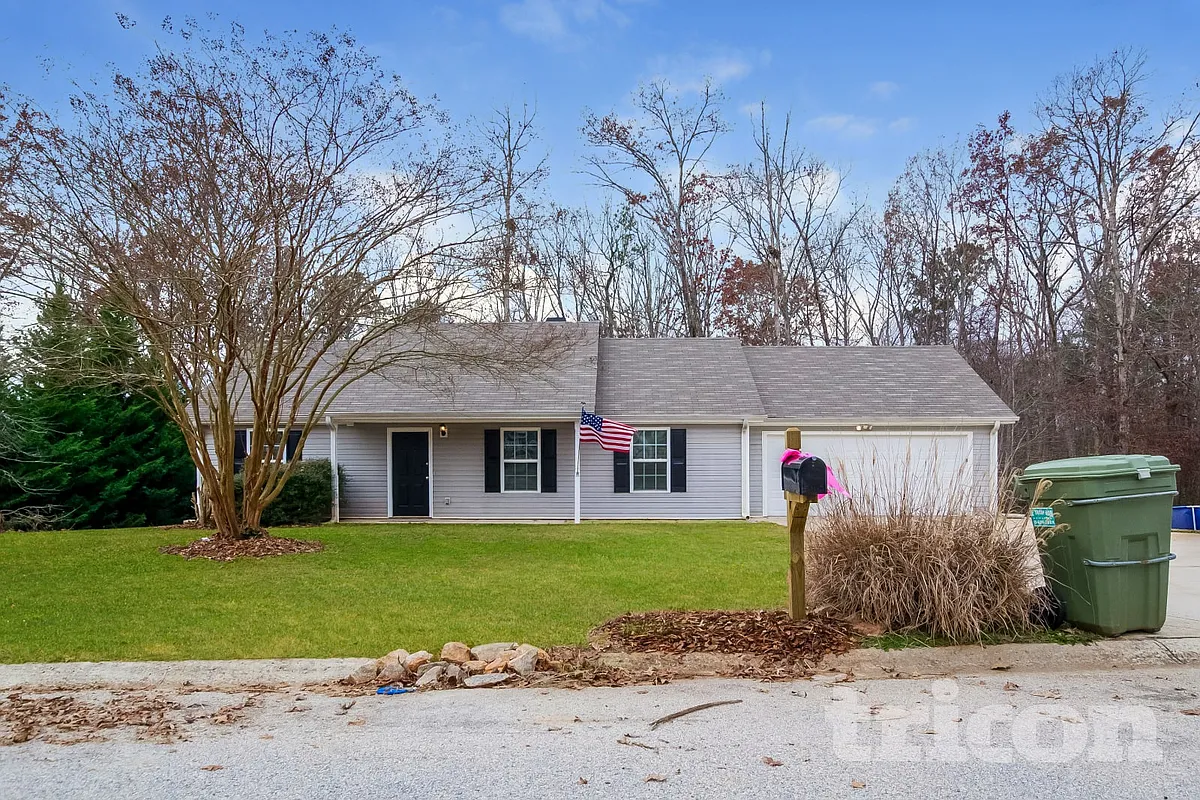 Building Photo - 184 Kings Crossing Ct