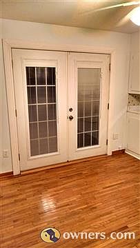 Dining Area/Doors to deck