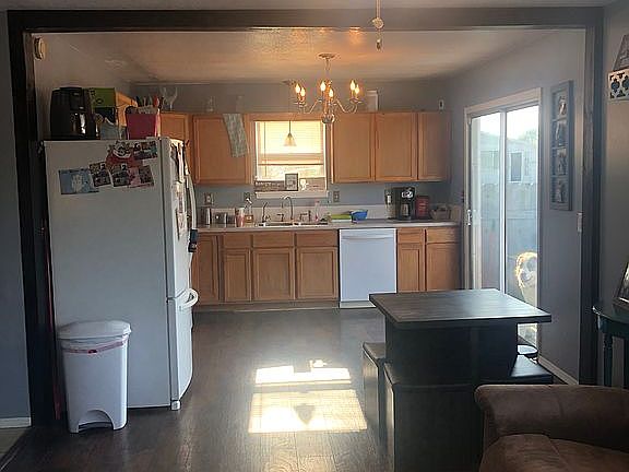 4th image of 305 W Thompson St