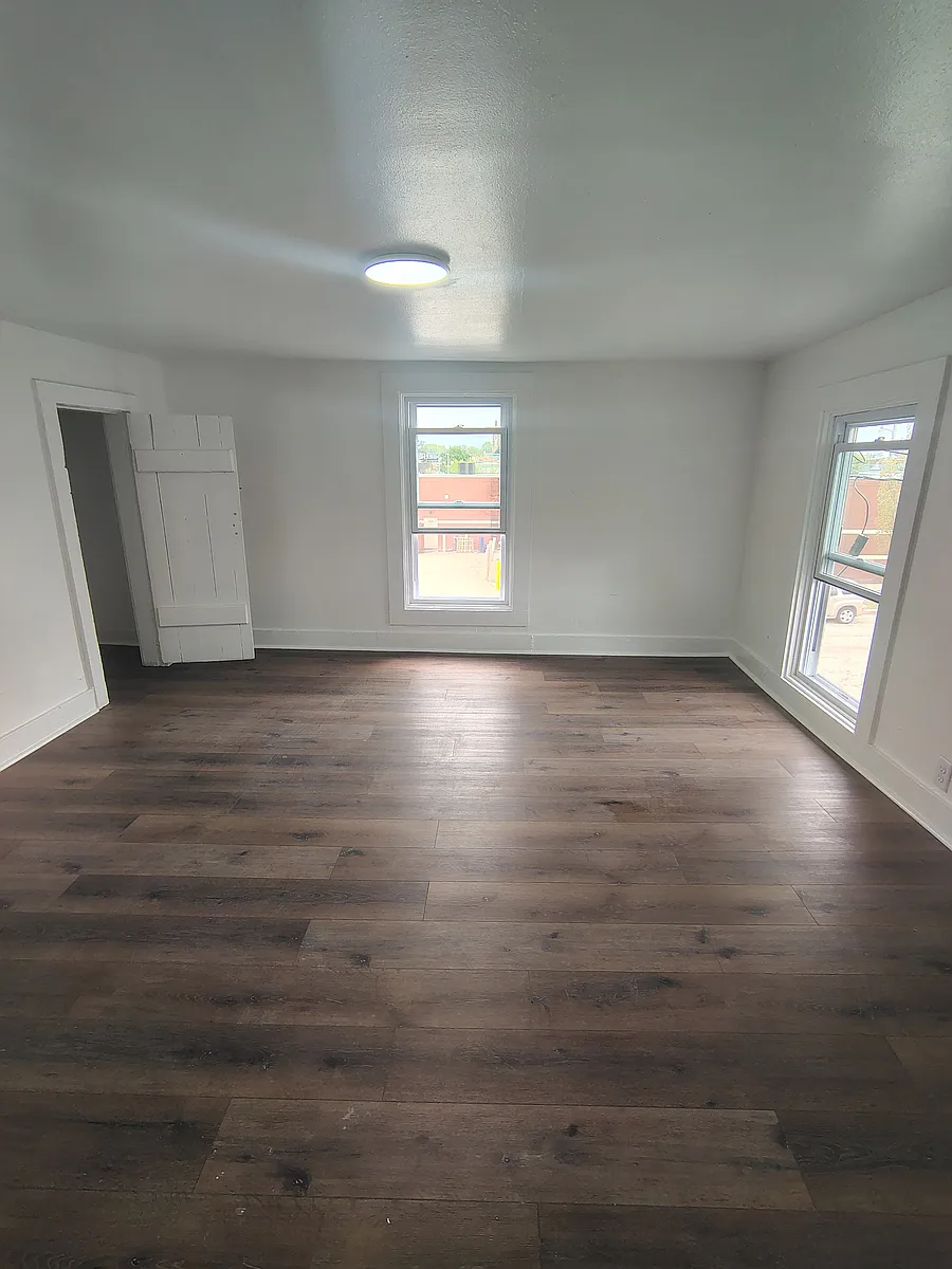Building Photo - 526 Lafayette Ave #2-1