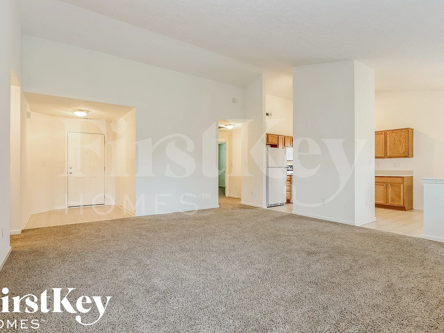 3 bed, 2.0 bath, 1500 sqft, $2,150 — Photo 3