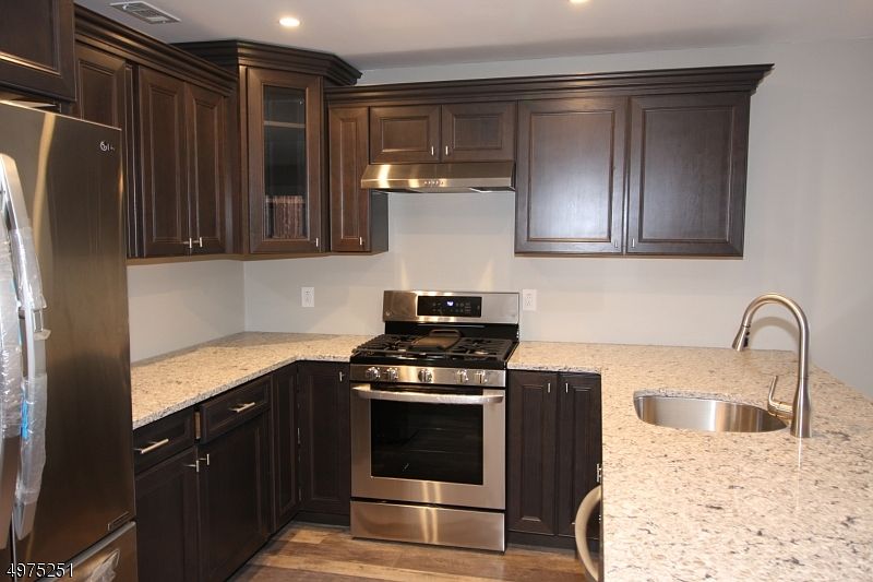 1st image of 6 Steamboat Dr Unit 3