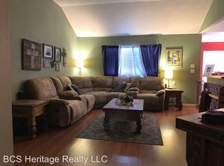 3905 Tranquil Path Dr, College Station, TX 77845
