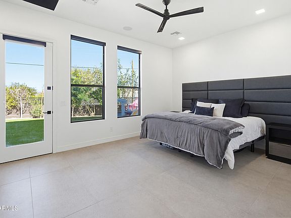 4th image of 3350 E HIGHLINE CANAL Road