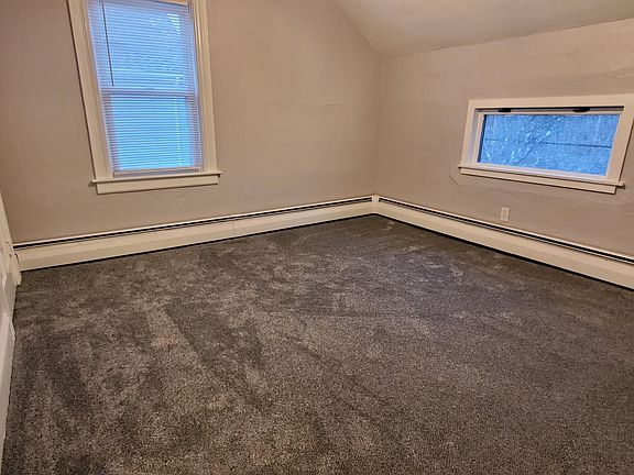 5th image of 4 Mill St #B