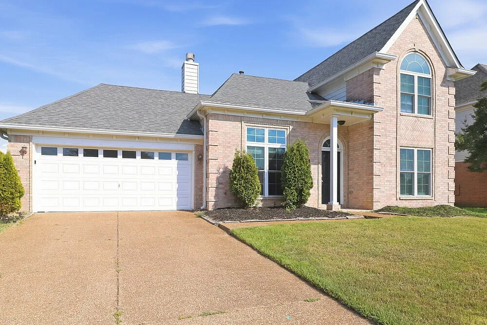 3 bed, 2.0 bath, 1934 sqft, $2,175 — Photo 4