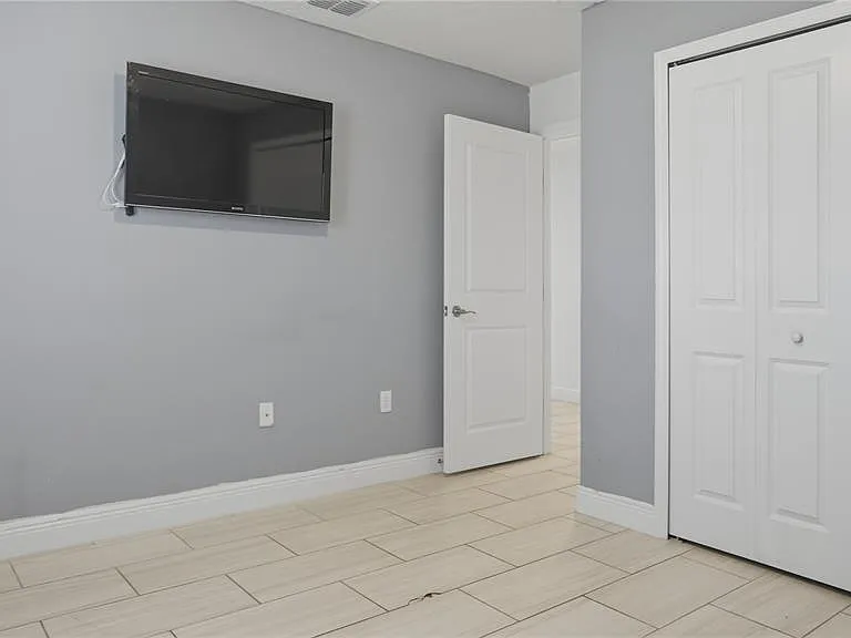 16 Alicante Ct — Photo 25
