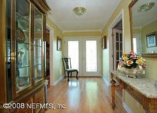 5th image of 2252 The Woods Dr E