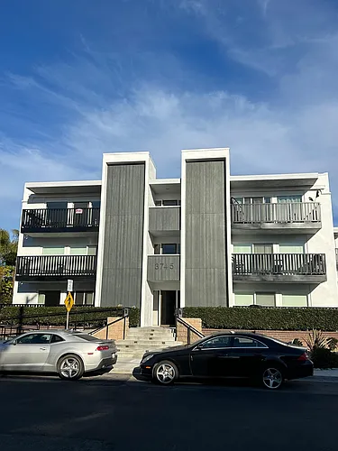 3745 Riviera Dr #9 Photo 1