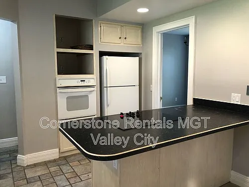 439 4th Ave SW Photo 1