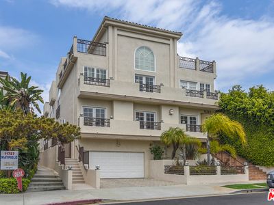 11723 Mayfield Ave UNIT 3, Los Angeles, CA, 90049