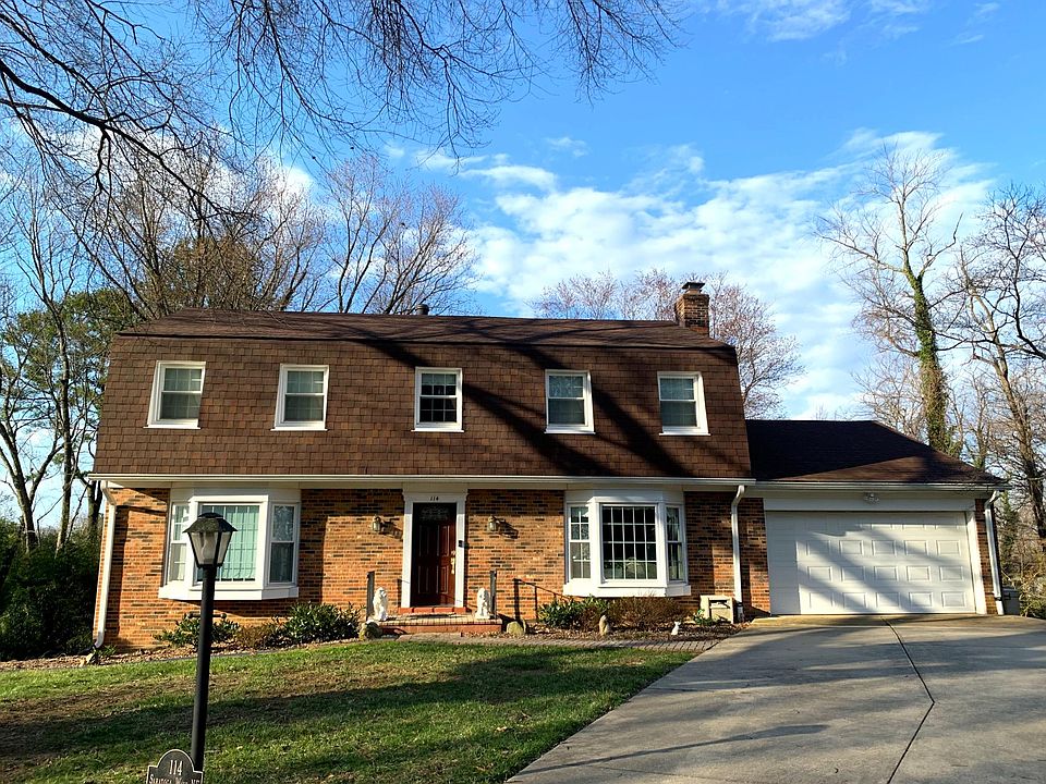1st image of 114 Saratoga Waye NE