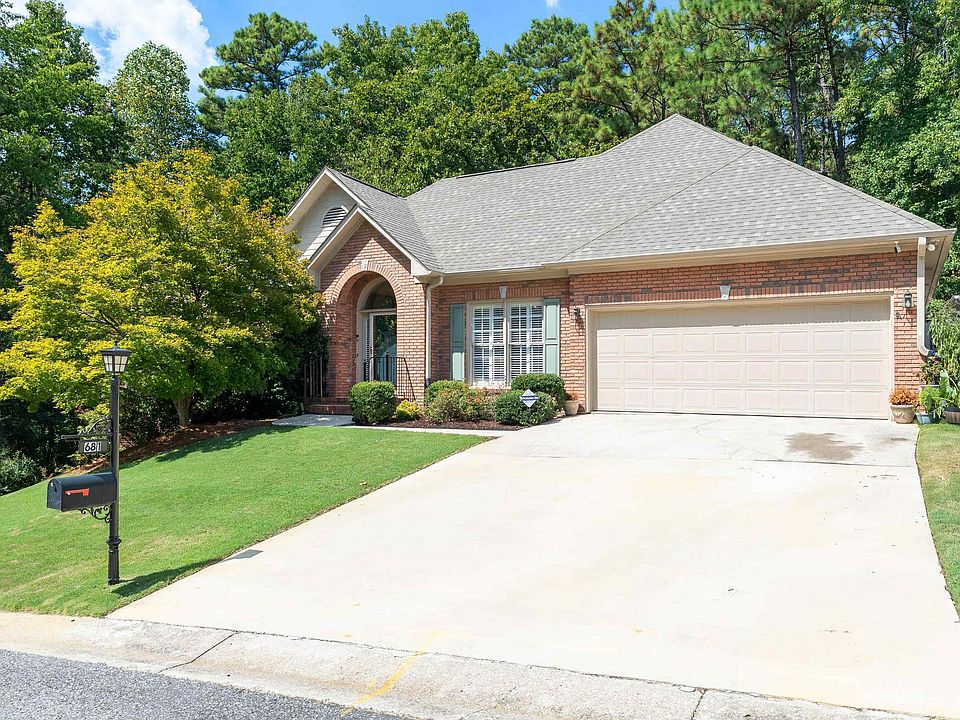 1st image of 681 Village Crest Cir