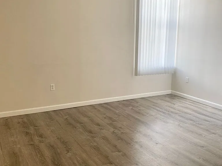 Border City Mills Apartments — Photo 4