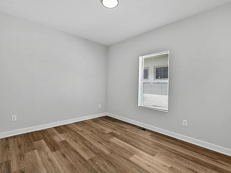 3947 Rookwood Ave #A — Photo 15