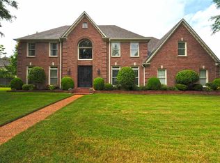 10260 Shrewsbury Run W, Collierville, TN 38017