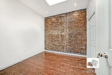 Rented by Jonis Realty