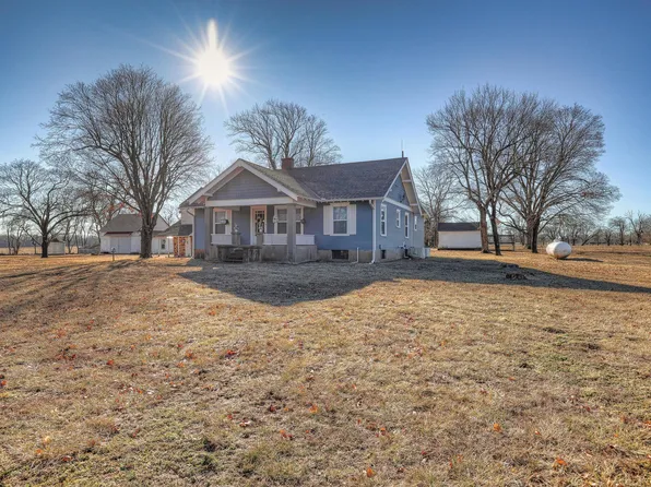 15510 Locust Road, Carthage, MO 64836