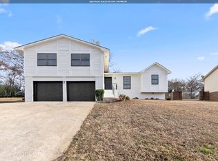 13 Royal Coach Cir, Bessemer, AL 35022
