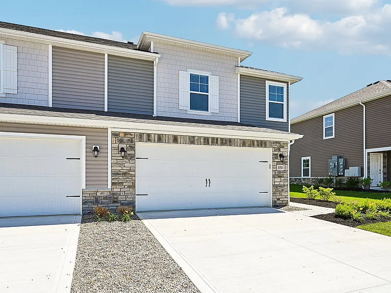 Villas at Maplewood North — Photo 11