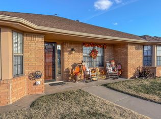 1438 N Zimmers St, Pampa, TX 79065