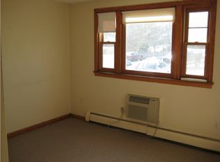 148 Overland Rd APT 2-9, Waltham, MA 02451