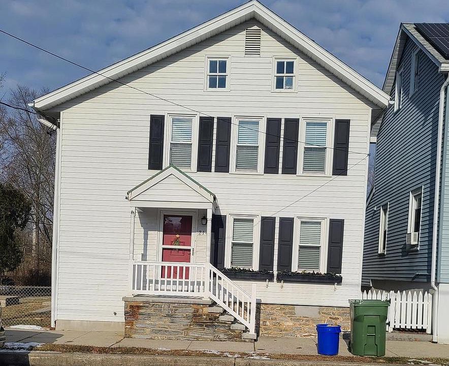 1st image of 214 W 2nd St
