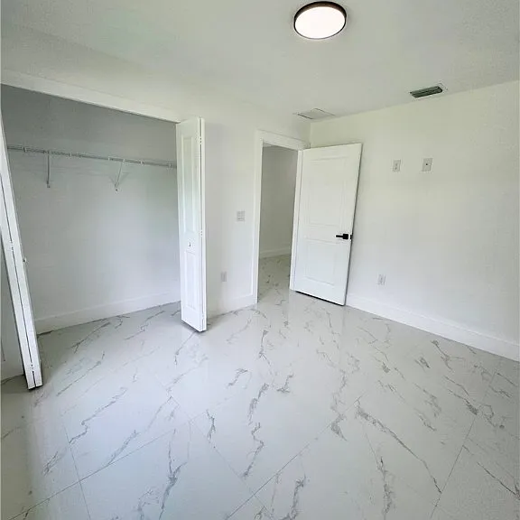 670 Chemstrand St E — Photo 17