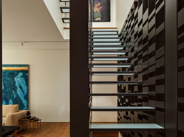 12 Sidney Place image 5 of 35