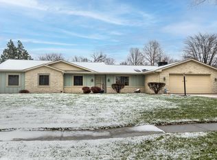 2921 Old Orchard Rd, Fort Wayne, IN 46804