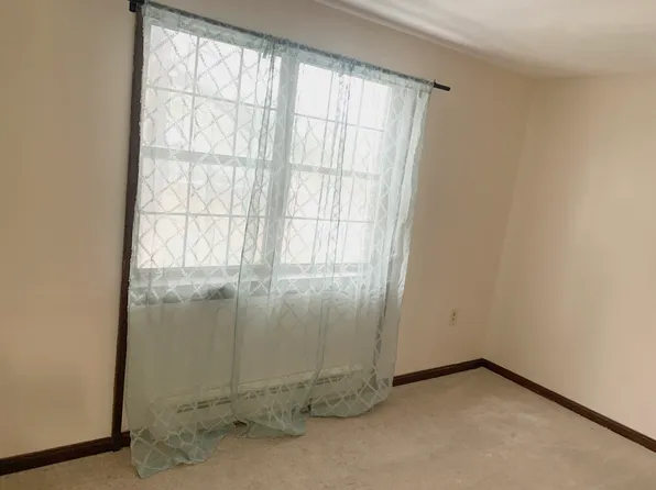 53 Swanson Ct, Boxboro, MA