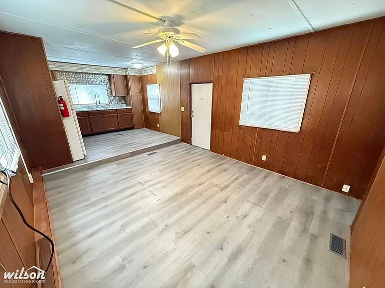917 Fruitvale Blvd — Photo 2